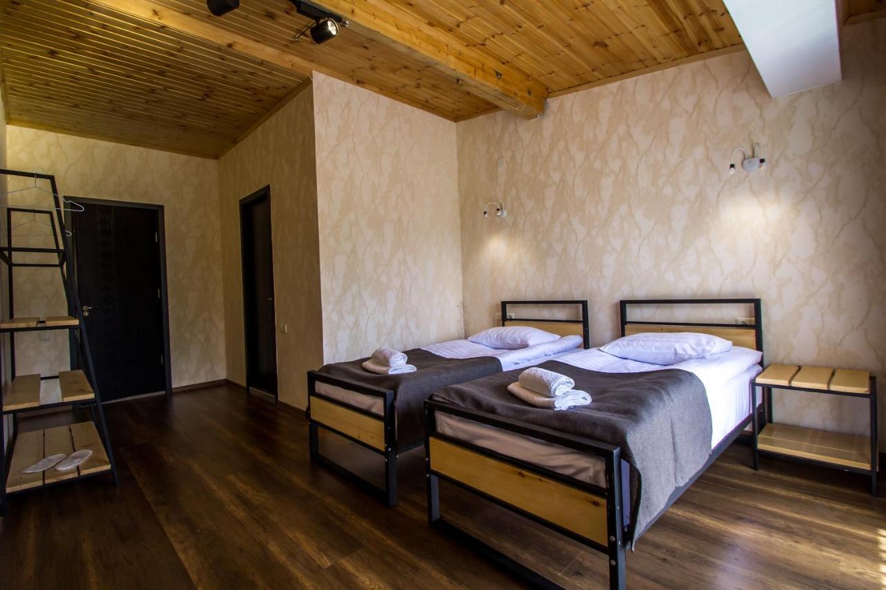 Mestia Hotel Amirani Luaran gambar