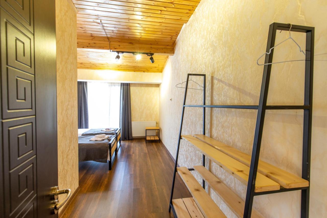 Mestia Hotel Amirani Luaran gambar