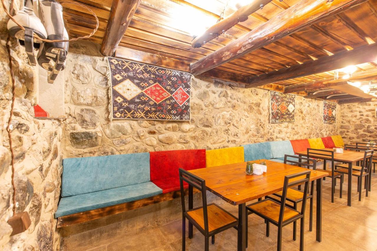 Mestia Hotel Amirani Luaran gambar